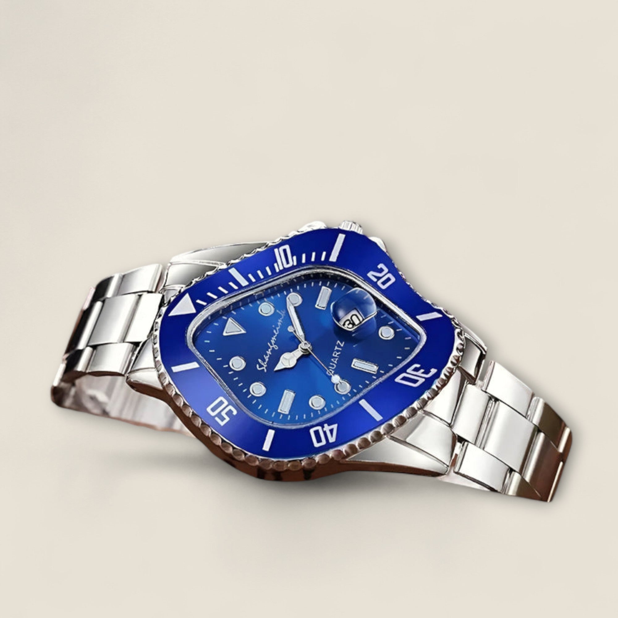 Marcello - Asymmetrisk Kunstnerisk Ur