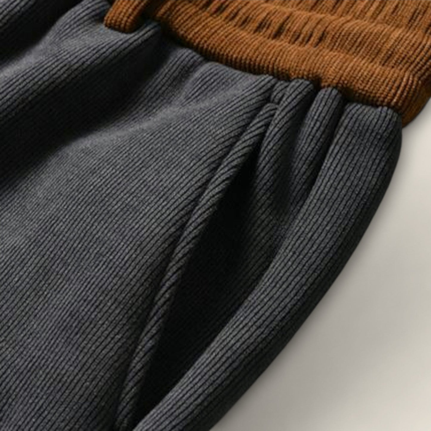 Rafael - Cozy Corduroy Joggers