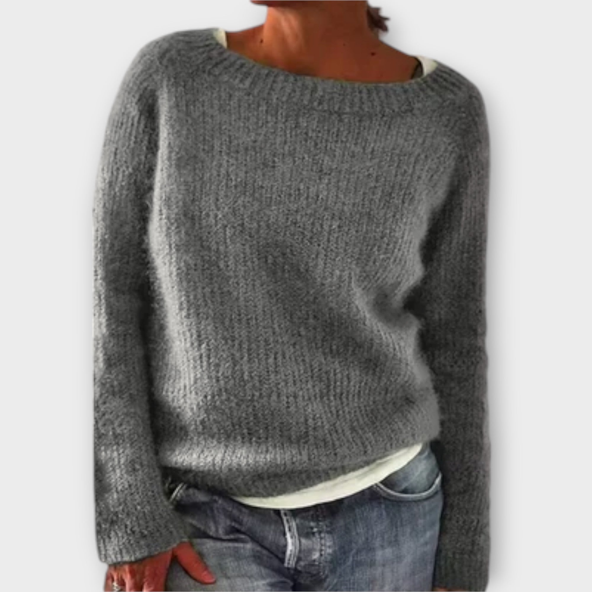 Regine – Ensfarvet Strik Sweater