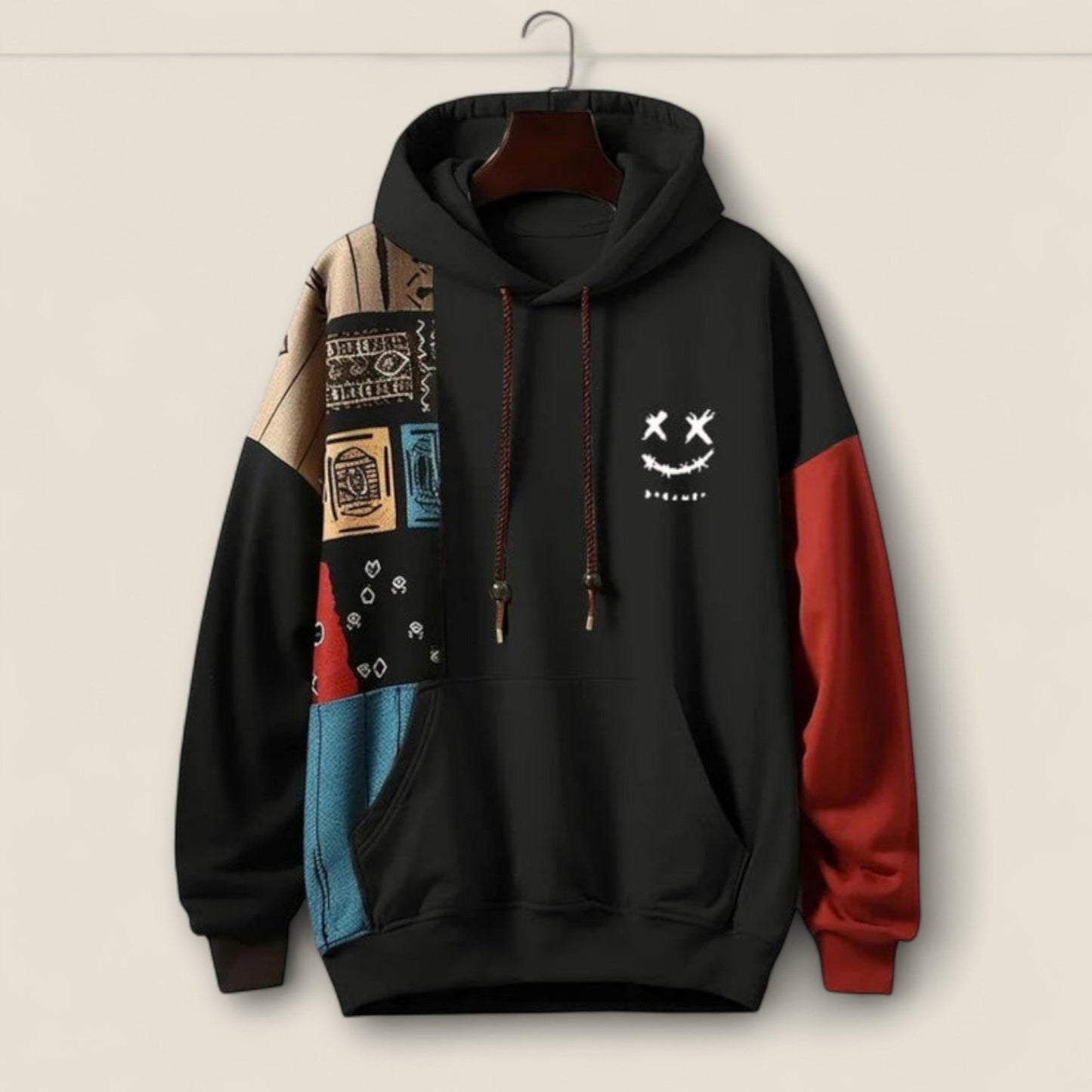 Luca - Grafisk Logo Hoodie