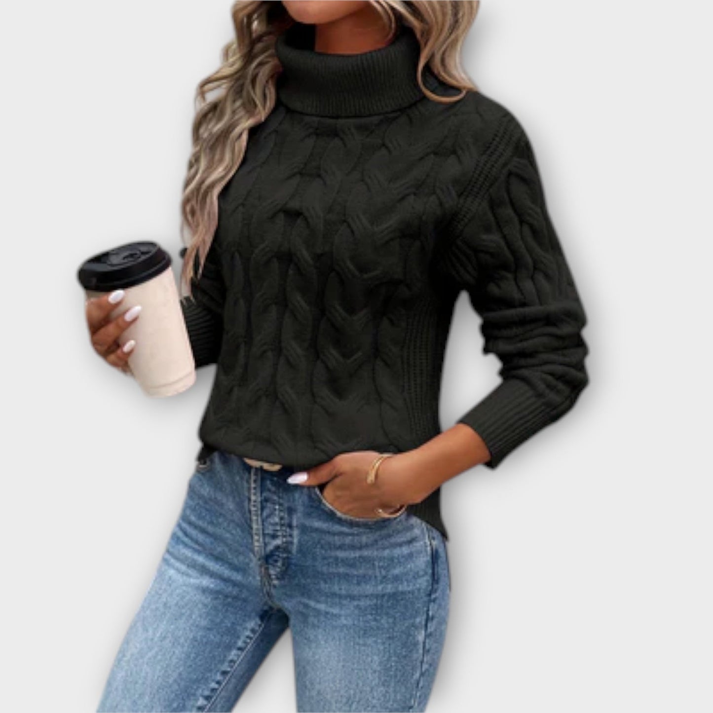 Amelia – Elegant Turtleneck Sweater lavet af strik