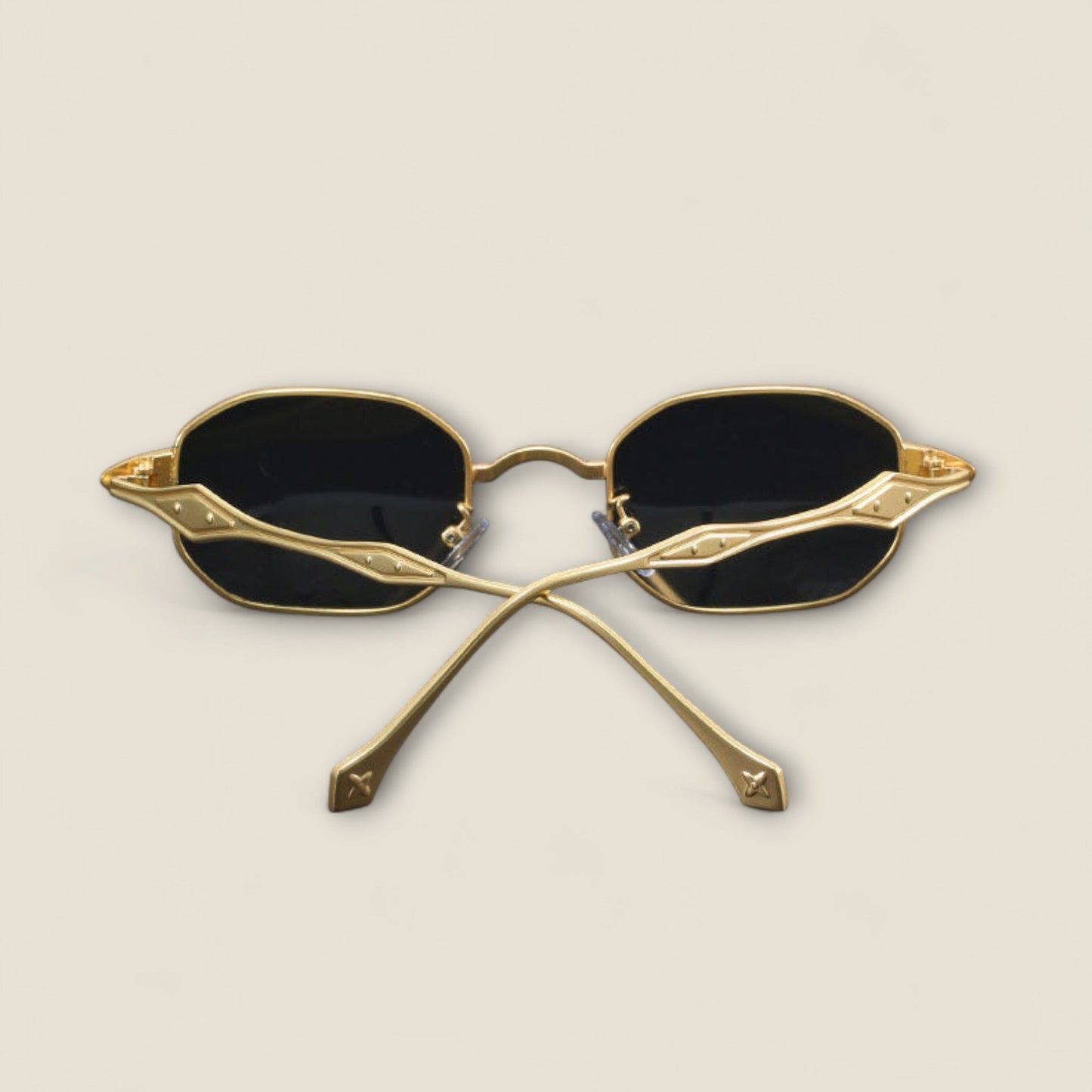 Sebastien - Skulpturerede Metal Shades