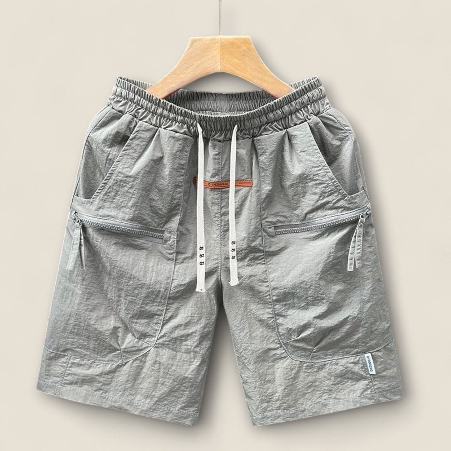 Nuno - Tech-Nylon Alsidige Utility Shorts