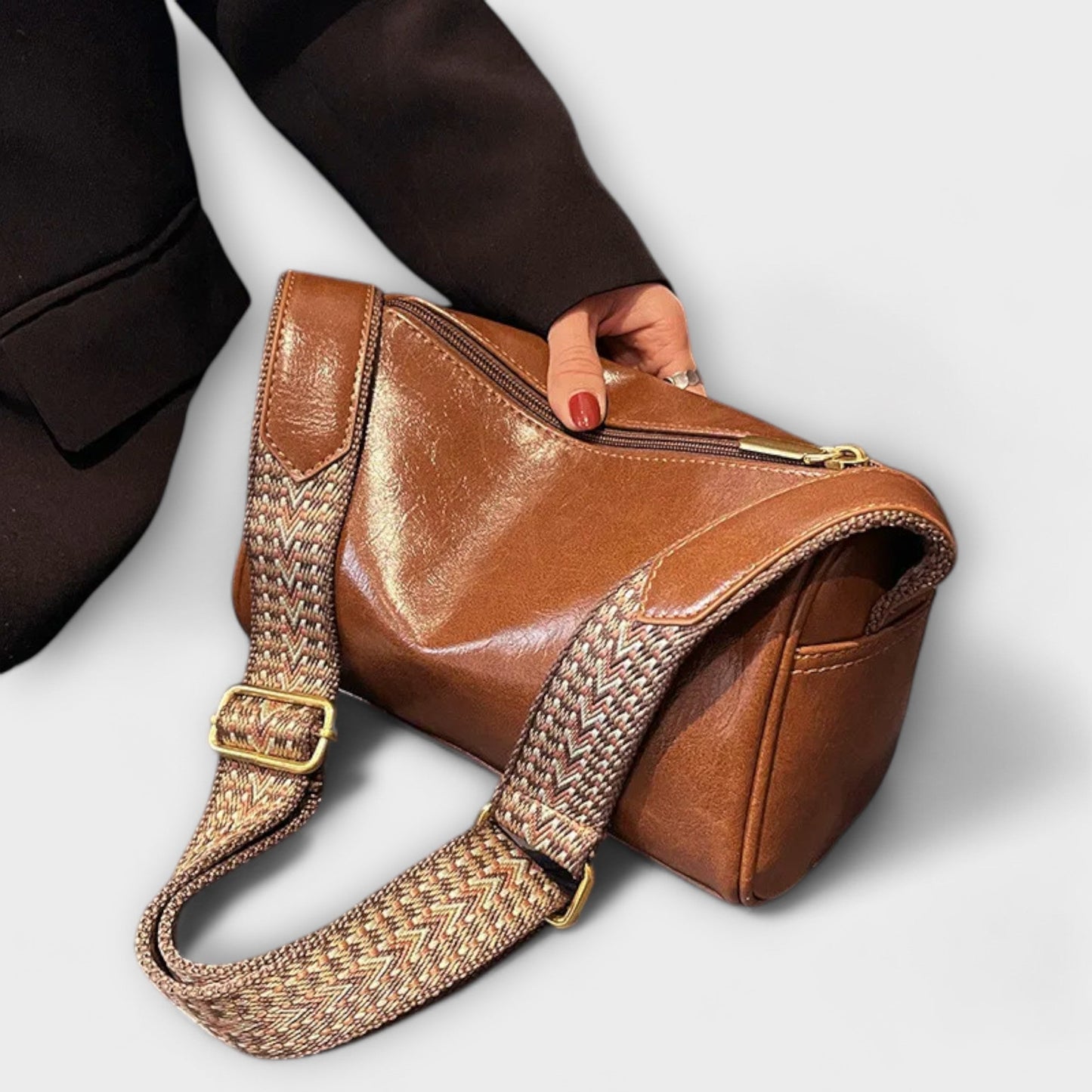 Lora. - Vintage Crossbody Taske