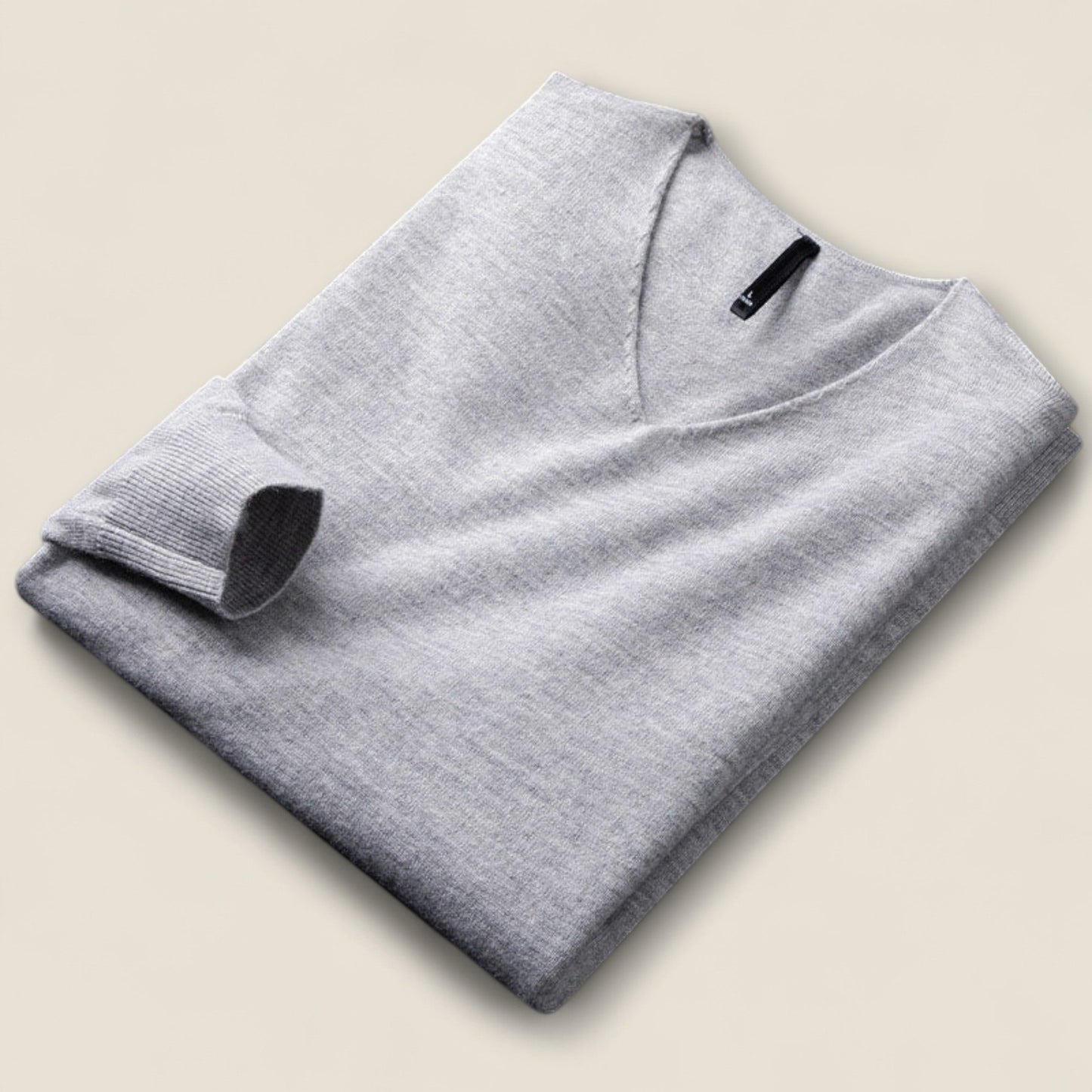 Alessio - V-Hals Sweater i Uld-Kashmir Blandning