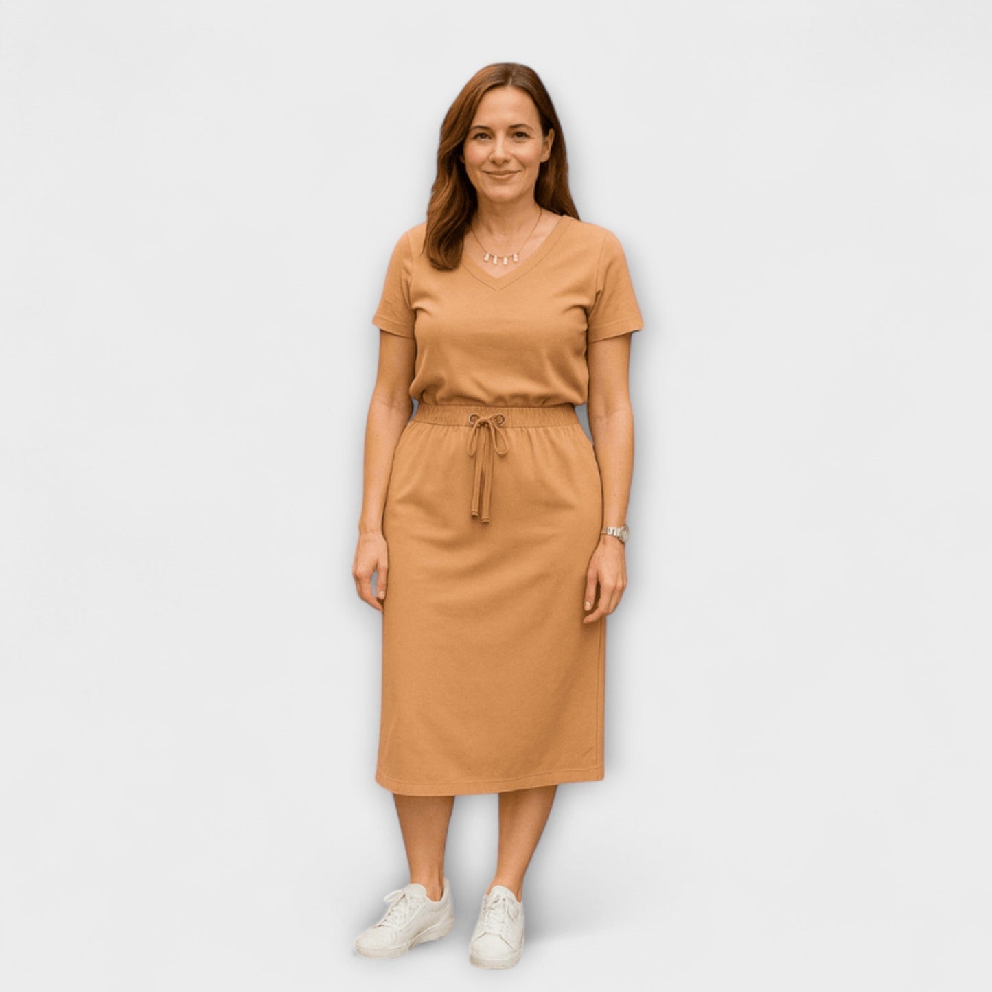 Danielle - Elegant V-Hals Top med Nederdel
